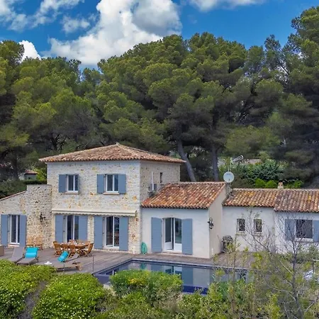 Villa, 8 Pers, Pieds Dans L'eau فيلة *